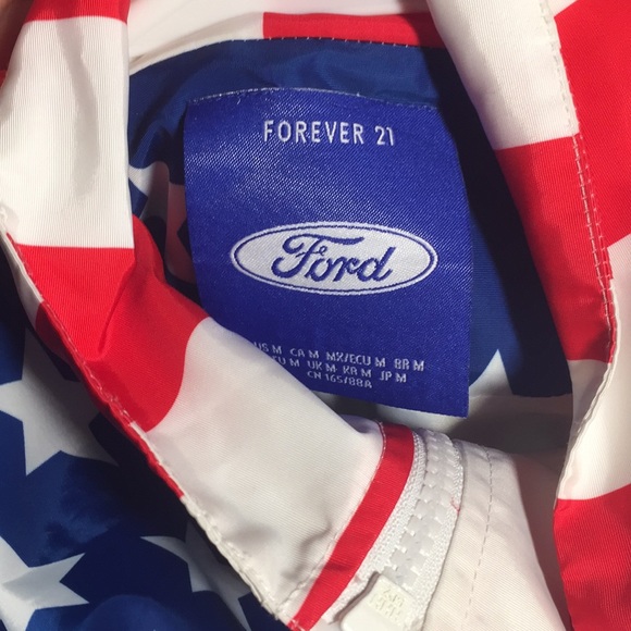 A FOREVER 21 jacket - Picture 2 of 4